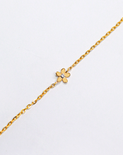 Load image into Gallery viewer, Kids Little Flower Diamond Bracelet