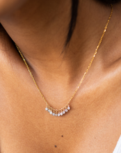 Load image into Gallery viewer, Dangling Diamond Necklace