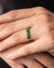 Load image into Gallery viewer, Oval Emerald Band - STAC Fine Jewellery