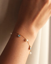 Load image into Gallery viewer, Evil Eye and Pearl Bracelet - STAC Fine Jewellery