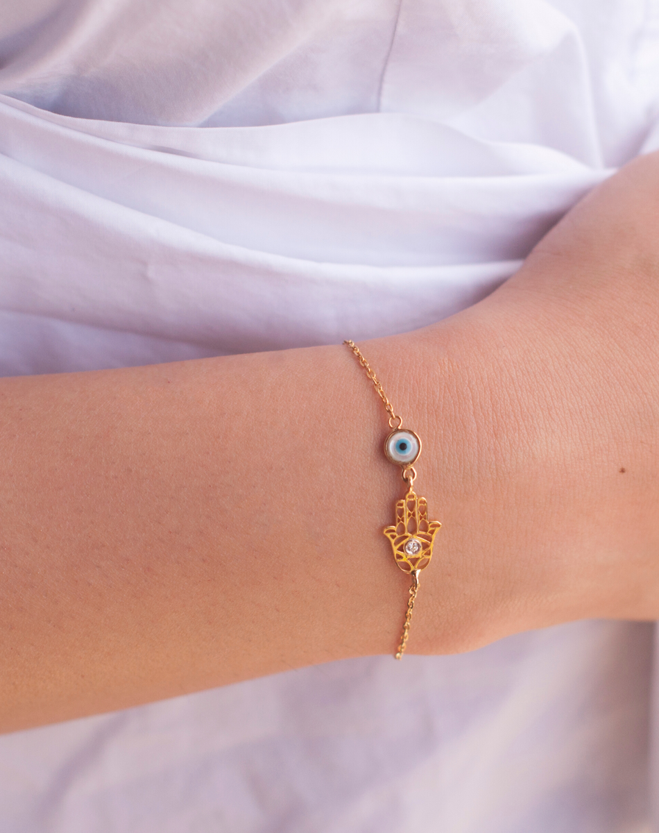Hand wristlet online