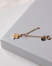 Load image into Gallery viewer, Paw Charm Pendant - STAC Fine Jewellery