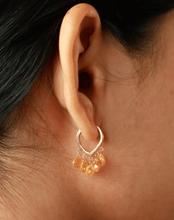 Load image into Gallery viewer, Citrine Droplet Huggies