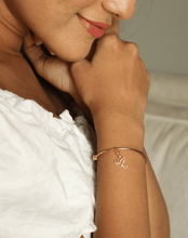 Load image into Gallery viewer, Dove Charm Pendant