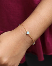 Load image into Gallery viewer, Kids Three Clover Evil Eye Bracelet - Gold Chain