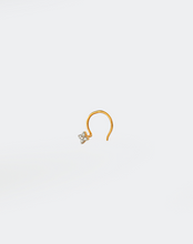 Load image into Gallery viewer, Flower Diamond Nose Ring