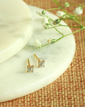 Load image into Gallery viewer, Bloom Diamond Studs