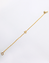 Load image into Gallery viewer, Little Flower Diamond Bracelet
