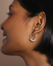 Load image into Gallery viewer, Cascade Lab Grown Diamond Hoop Earrings