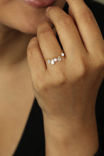 Load image into Gallery viewer, Lab Grown Diamond Chain Ring