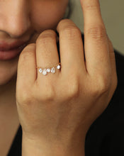 Load image into Gallery viewer, Lab Grown Diamond Chain Ring