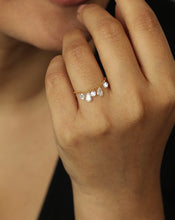 Load image into Gallery viewer, Lab Grown Diamond Chain Ring
