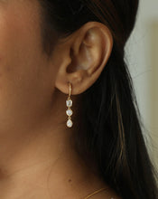 Load image into Gallery viewer, Lab Grown Diamond Drop Earrings