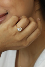 Load image into Gallery viewer, Tristone Lab Grown Diamond Rings