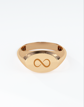 Load image into Gallery viewer, Oval Signet Ring