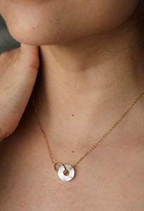 Mother Of Pearl Interlinked Necklace