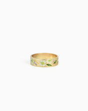 Load image into Gallery viewer, Enamel White Flower Diamond Ring
