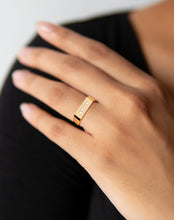Load image into Gallery viewer, Rectangular Diamond Signet Ring