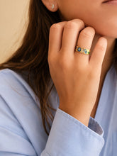 Load image into Gallery viewer, Enamel Blue Flower Diamond Ring