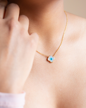 Load image into Gallery viewer, Clover Evil Eye Necklace - STAC Fine Jewellery