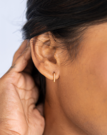 14k White Gold Double Prong Round Diamond Stud Earrings 1ctw (5.2mm Ea –  RockHer.com