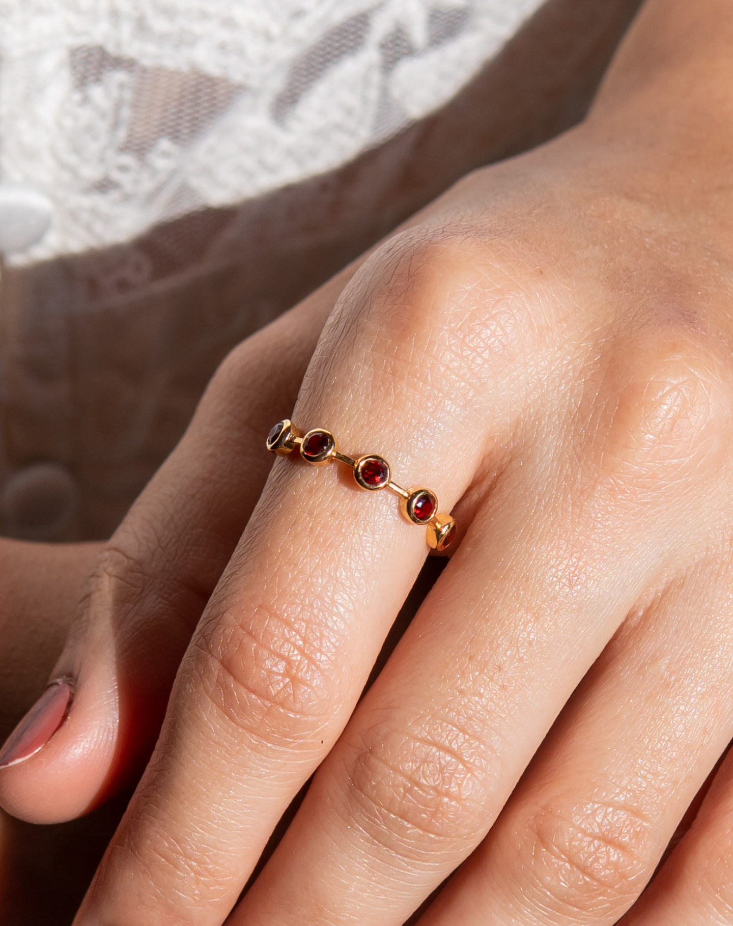 Garnet birthstone online ring gold