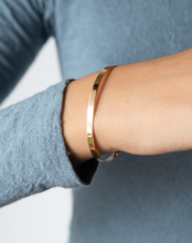 Load image into Gallery viewer, Classic Cuff Bangle