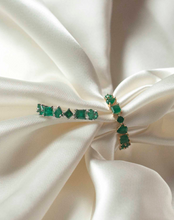 Load image into Gallery viewer, Emerald Shape Ring - STAC Fine Jewellery