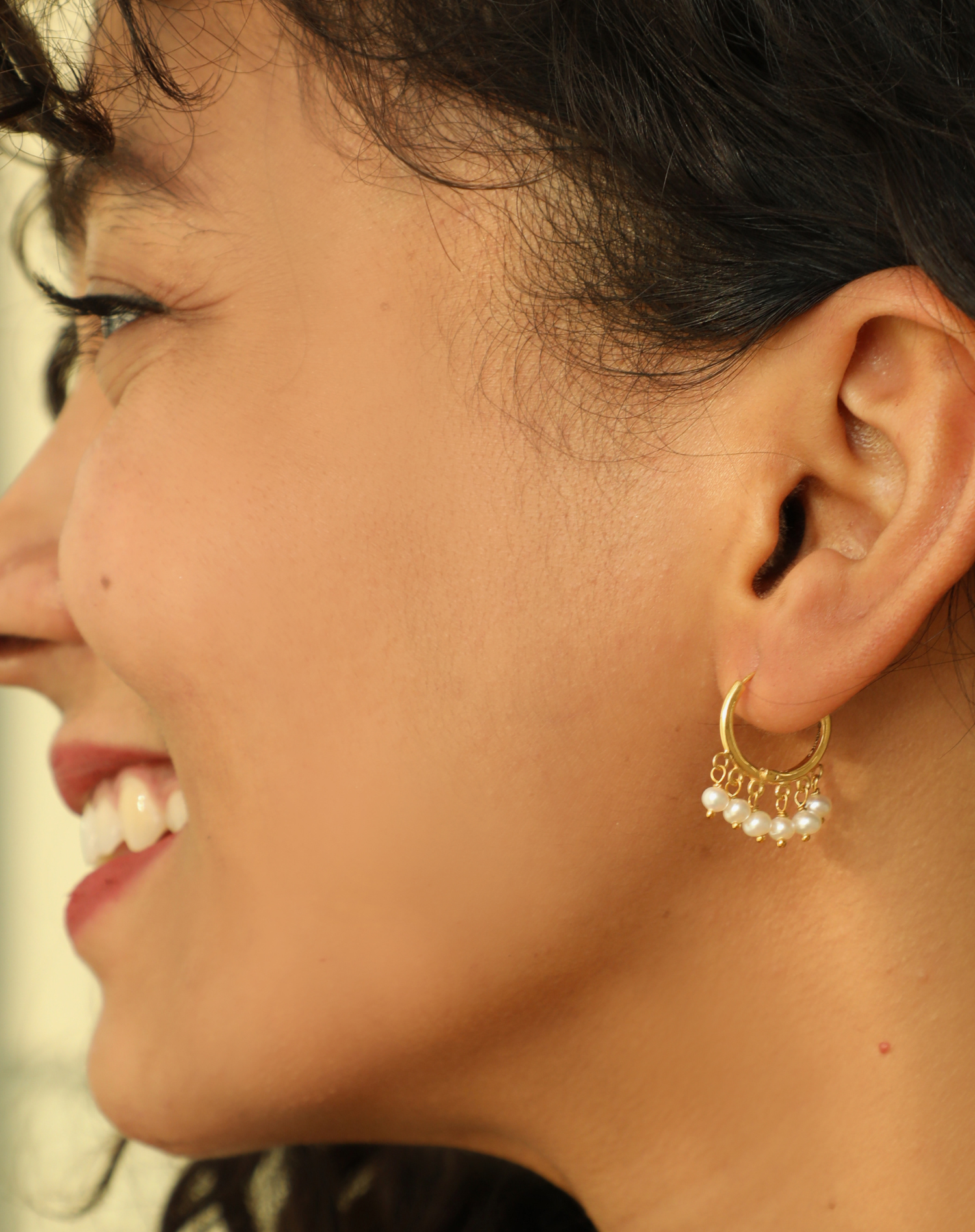Gold hoop earrings pearl deals