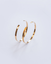 Load image into Gallery viewer, Classic Cuff Bangle