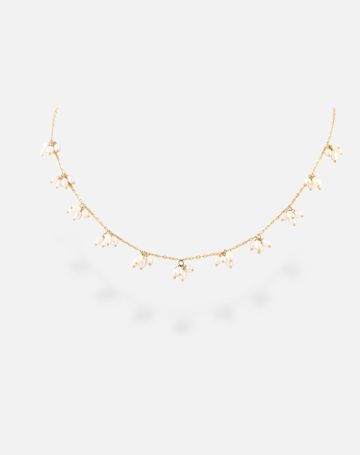 Scattered Pearl Necklace