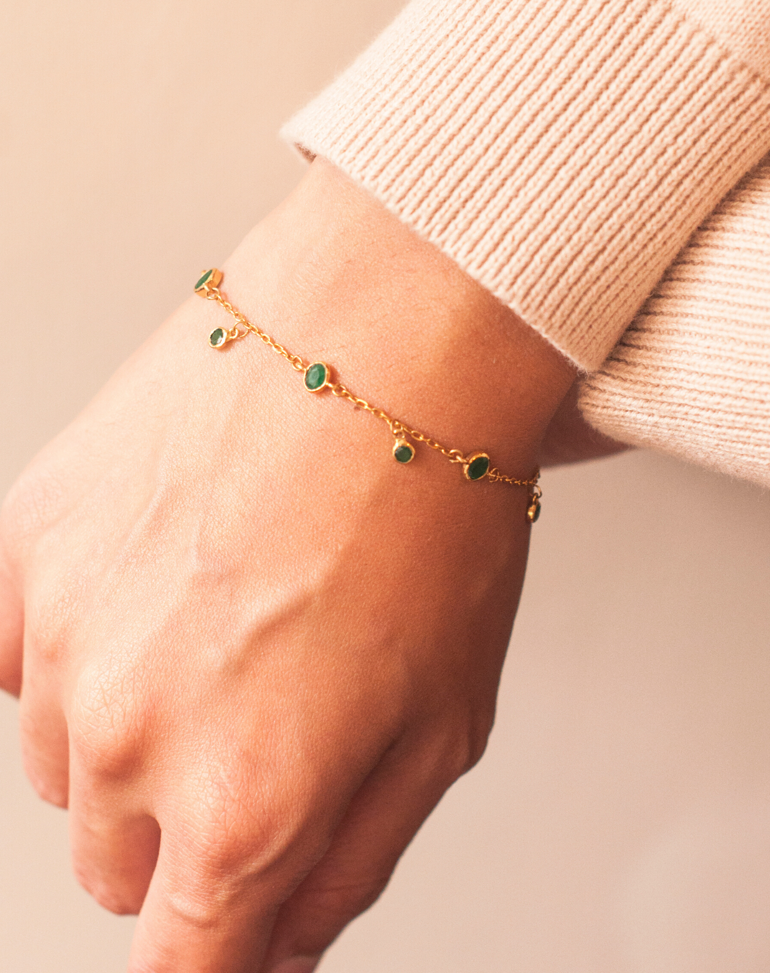 Maci Emerald Bracelet – TRINGG